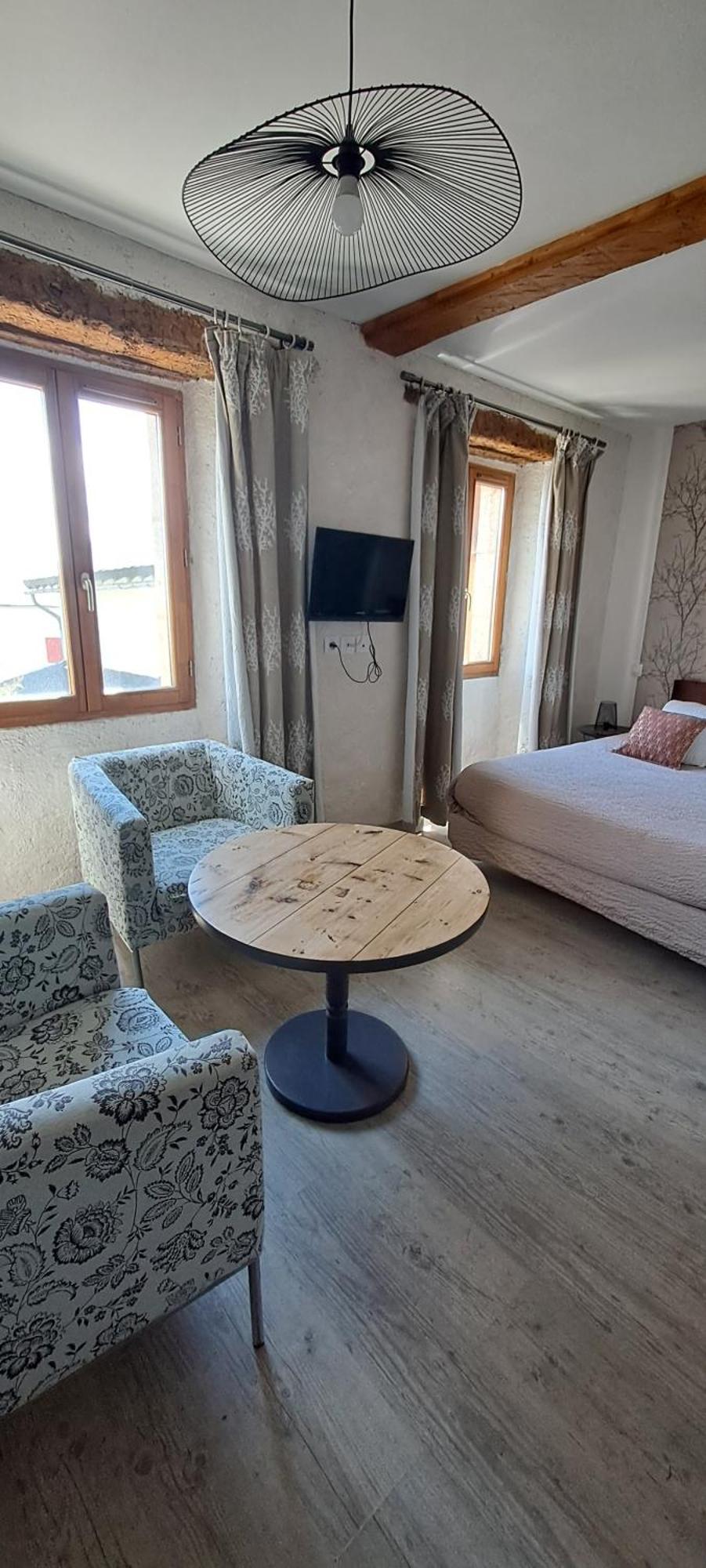 Le Grenier Des Moineaux Font-Romeu-Odeillo-Via Quarto foto