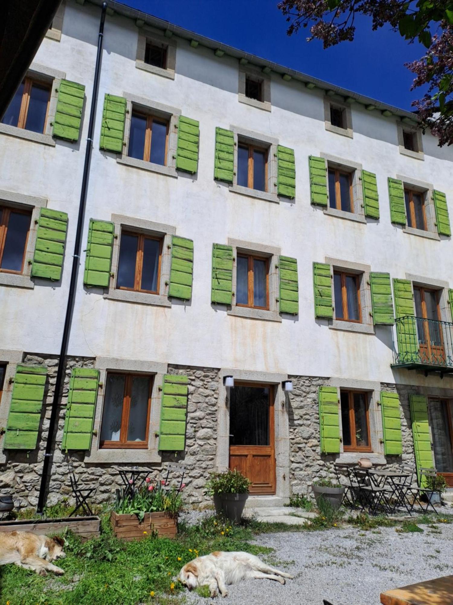 Le Grenier Des Moineaux Font-Romeu-Odeillo-Via Exterior foto